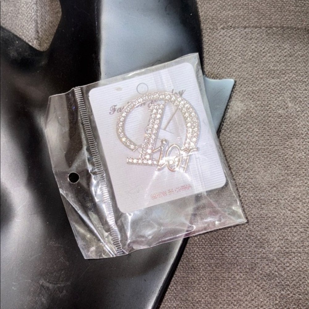 Silver Rhinestone Brooch